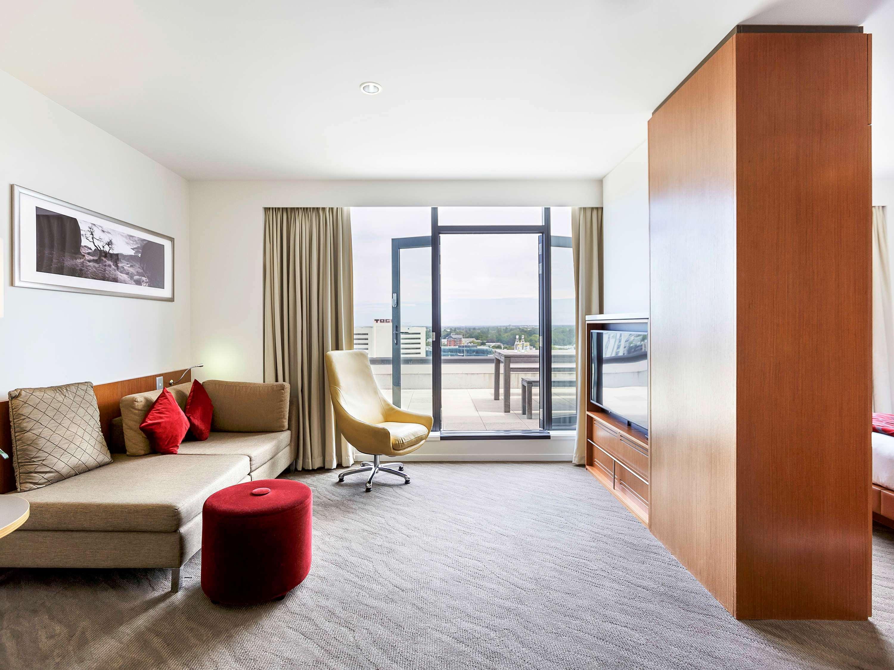 Novotel Christchurch Cathedral Square Exterior foto